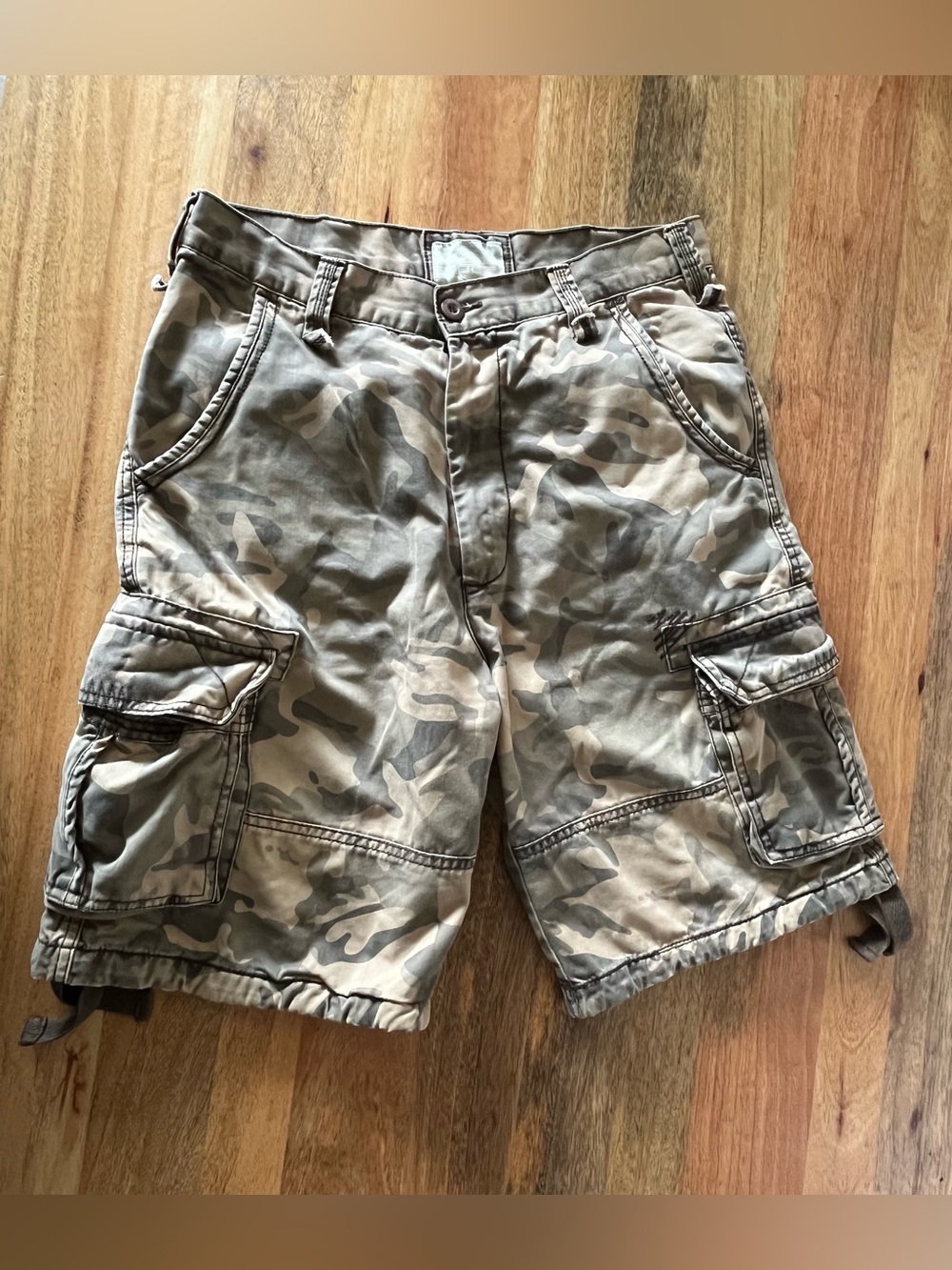Jordan Craig Men's Camo Cargo Shorts - Olive & Tan